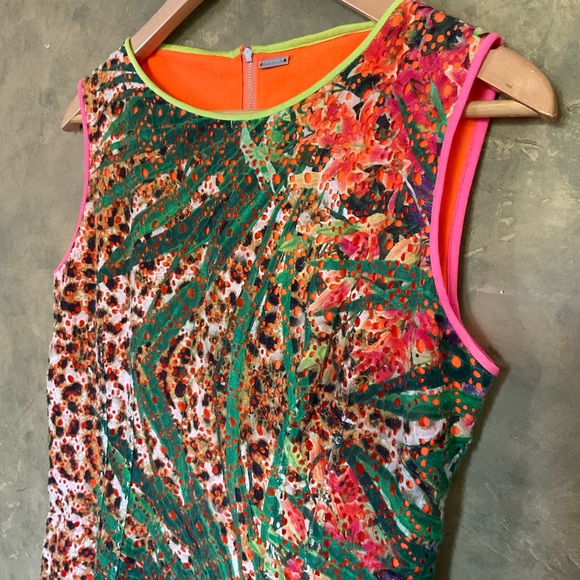 Elie Tahari Claudia Tropical Leopard Sleeveless Sheath Dress - Picture 3 of 11